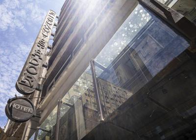 El Conquistador Hotel