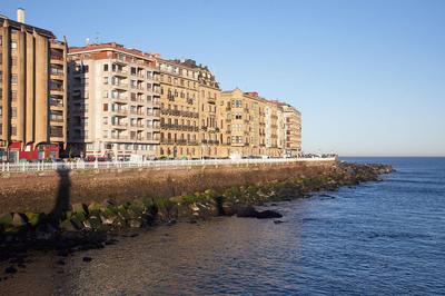 Marrubi - Basque Stay