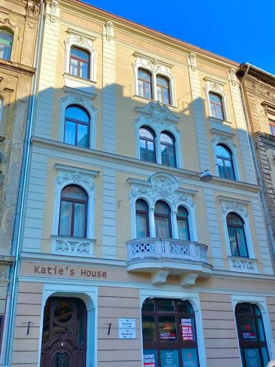 GRACIA APARTMENT HOUSE