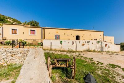 Agriturismo Monte Criscione