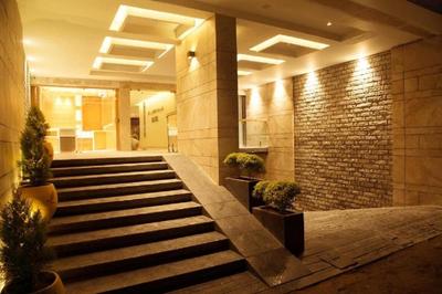 Sri Aadhish Grand Hotel
