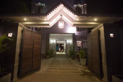 Sea World Boutique Hotel