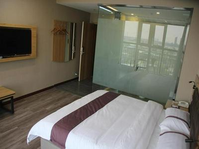 Thank Inn Chain Hotel henan zhoukou chuanhui district south section gongnong road jiahe garden