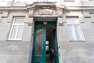 Central Garden Apartments