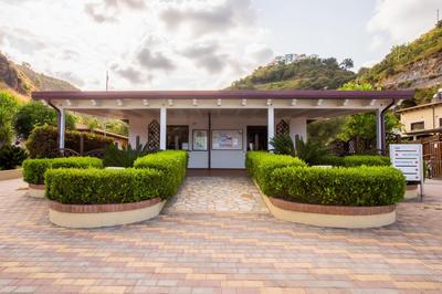 Arcomagno Beach Resort