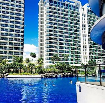 AZURE C1 with balcony wifi MULTIPLE UNITS near airport