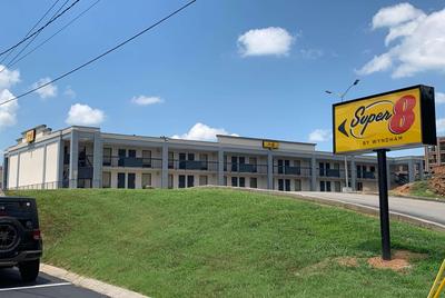 Super 8 by Wyndham Cookeville, TN