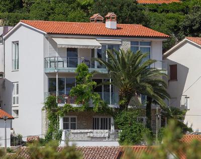 Small apartment with a big view