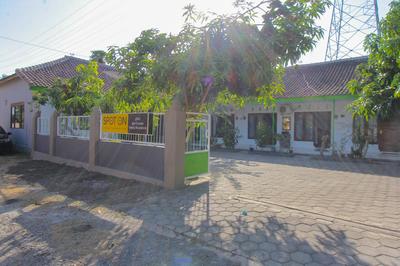 OYO 2042 Zam Zam Family Syariah