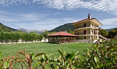 Naiades Guesthouse