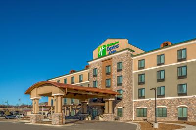 Holiday Inn Express & Suites Denver South - Castle Rock by IHG