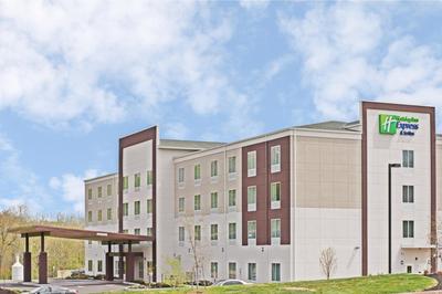 Holiday Inn Express & Suites New Cumberland by IHG