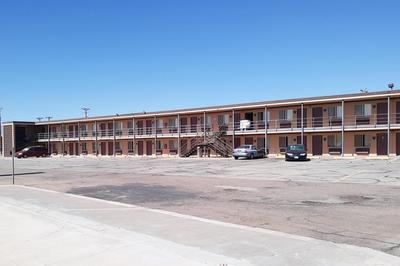 OYO Hotel Kings at Clovis
