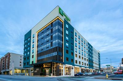 Holiday Inn Hotel & Suites Chattanooga by IHG