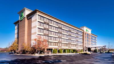 Holiday Inn Hotel & Suites Warren by IHG