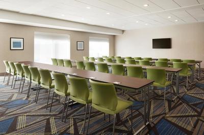 Holiday Inn Express & Suites - Cincinnati South - Wilder by IHG