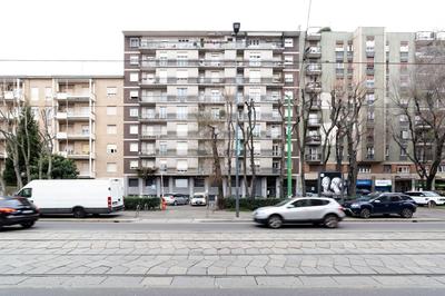 Loreto Elegant Flat
