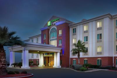 Holiday Inn Express & Suites San Antonio West Sea World Area by IHG
