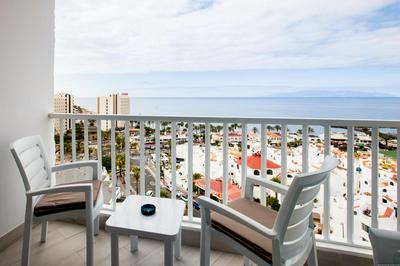 8'th floor ocean view apartment in Las Americas