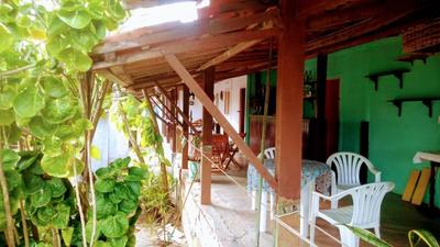 Aldeia das Flores - Hostel e Camping