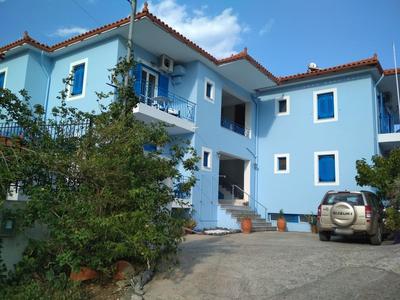 Armenaki Apartments