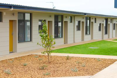 Eastend Studio Apartments