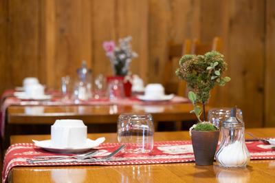 Hotel Relais d'ISSENHEIM Table d'hôtes