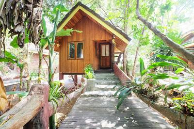 OYO 604 Ruen Mai Horm Resort