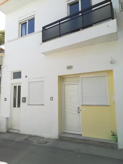 Happy Days Home Apartment und Studio/Penthouse