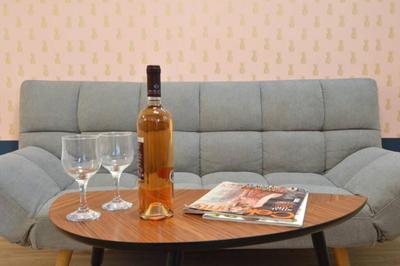 Petralona, a sweet and cozy apartment