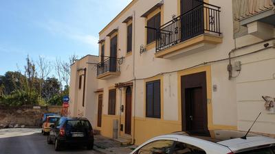 Mediterraneo House