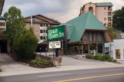 Reagan Resorts Inn