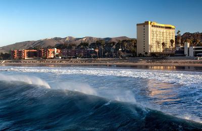 Crowne Plaza Ventura Beach by IHG