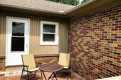 2BR Private House Available close to UE
