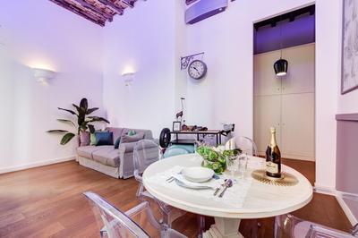 Klioos Apartment
