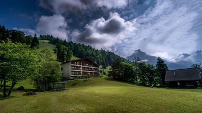 VILLA HUNDERT Boutique Mountainscape