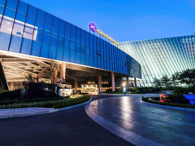 Grand Mercure Qingdao Airlines