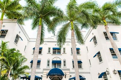 Blue Moon Hotel