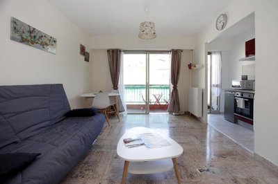 Studio à Nice ensoleillé proche centre et plage