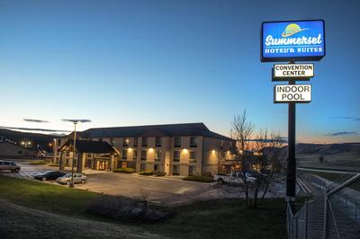 Comfort Inn & Suites Summerset - North Rapid City