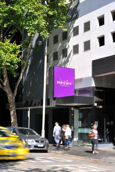 Mercure Melbourne Therry Street
