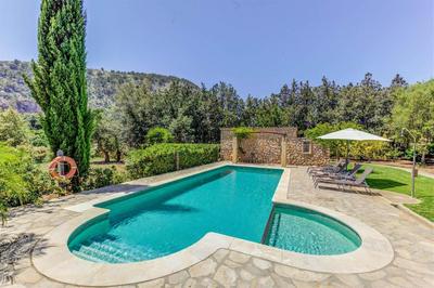 Villa Llenyater by Sealand Villas