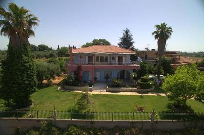 Giorgos House