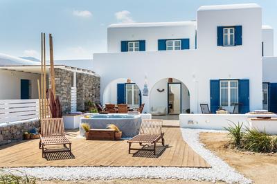 Punda Villas Paros
