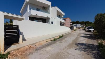 Vila White Memory