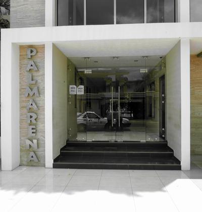 Palmarena Rooms & Residences - Long Stay Comfort with Parking, Sauna, Gym & Pool - Steps from 5th Avenue