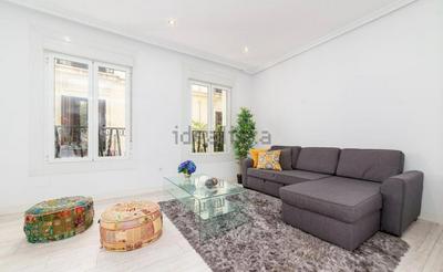 Beautiful and comfortable flat in center of Madrid