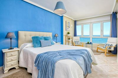 SPECTACULAR VIEWS PENTHOUSE IN 1ST LINE BEACH