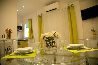 Giripaso Apartment