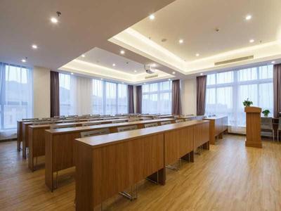 7Days Premium Chongqing Liangping People's Square Center Branch